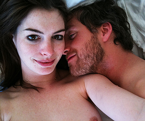 tab/thumbs/anne-hathaway/name.png Sex Tape