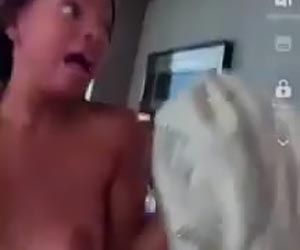 tab/thumbs/halle-bailey/name.png Sex Tape