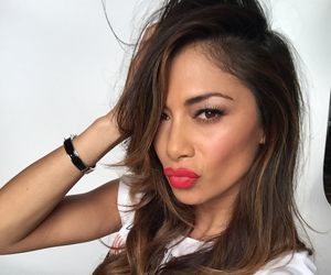 tab/thumbs/nicole-scherzinger/name.png Sex Tape